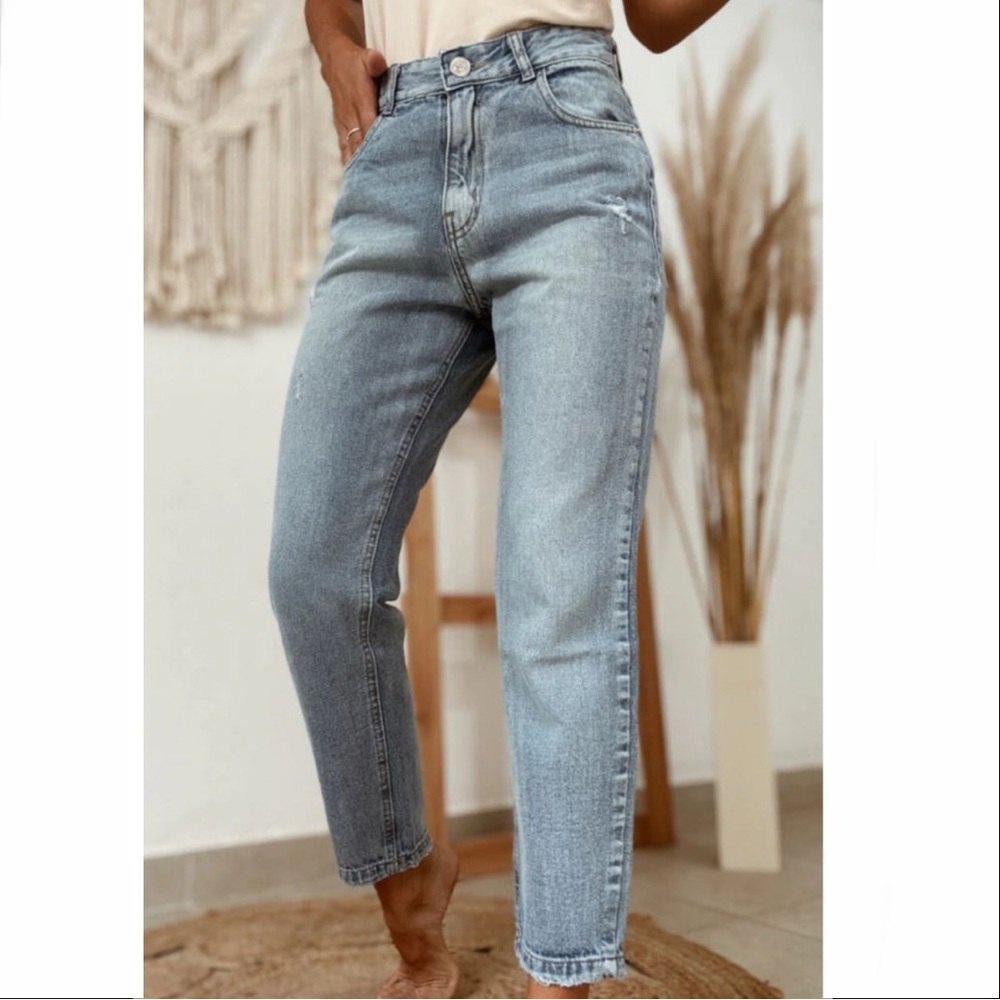 Beau Blue Slightly Distressed Ankle-Length Straight Jeans - Picture 3 of 6